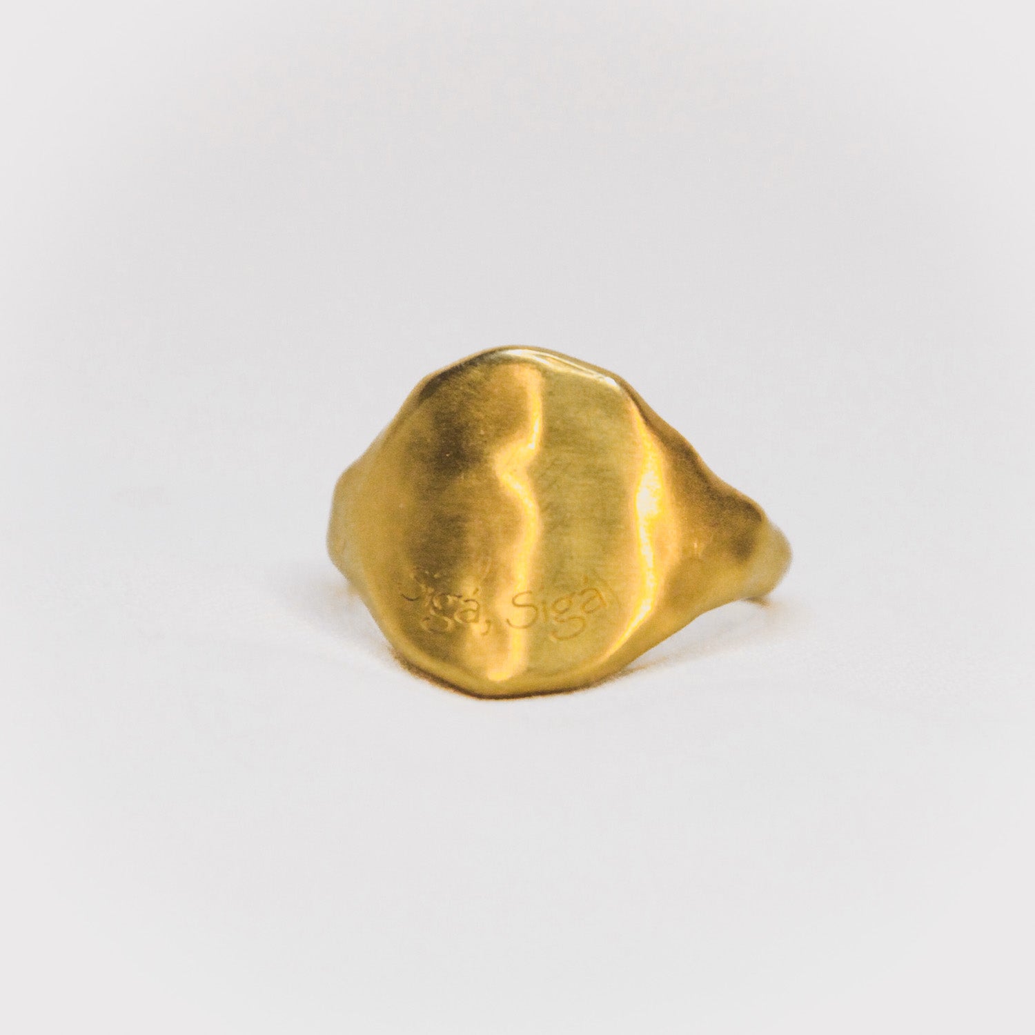 Sigá Coin Ring